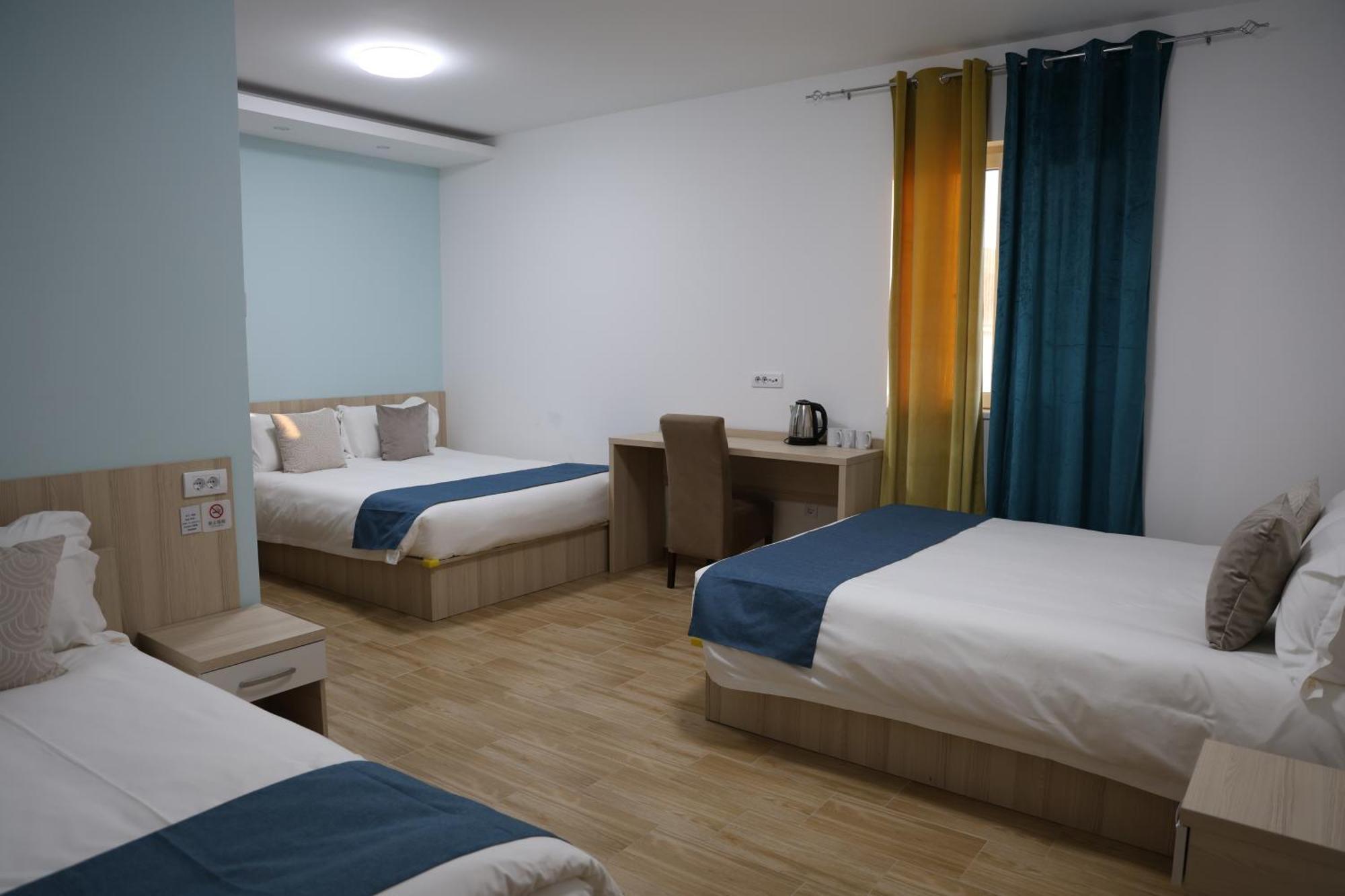 Home In Superior如家 Surcin Экстерьер фото